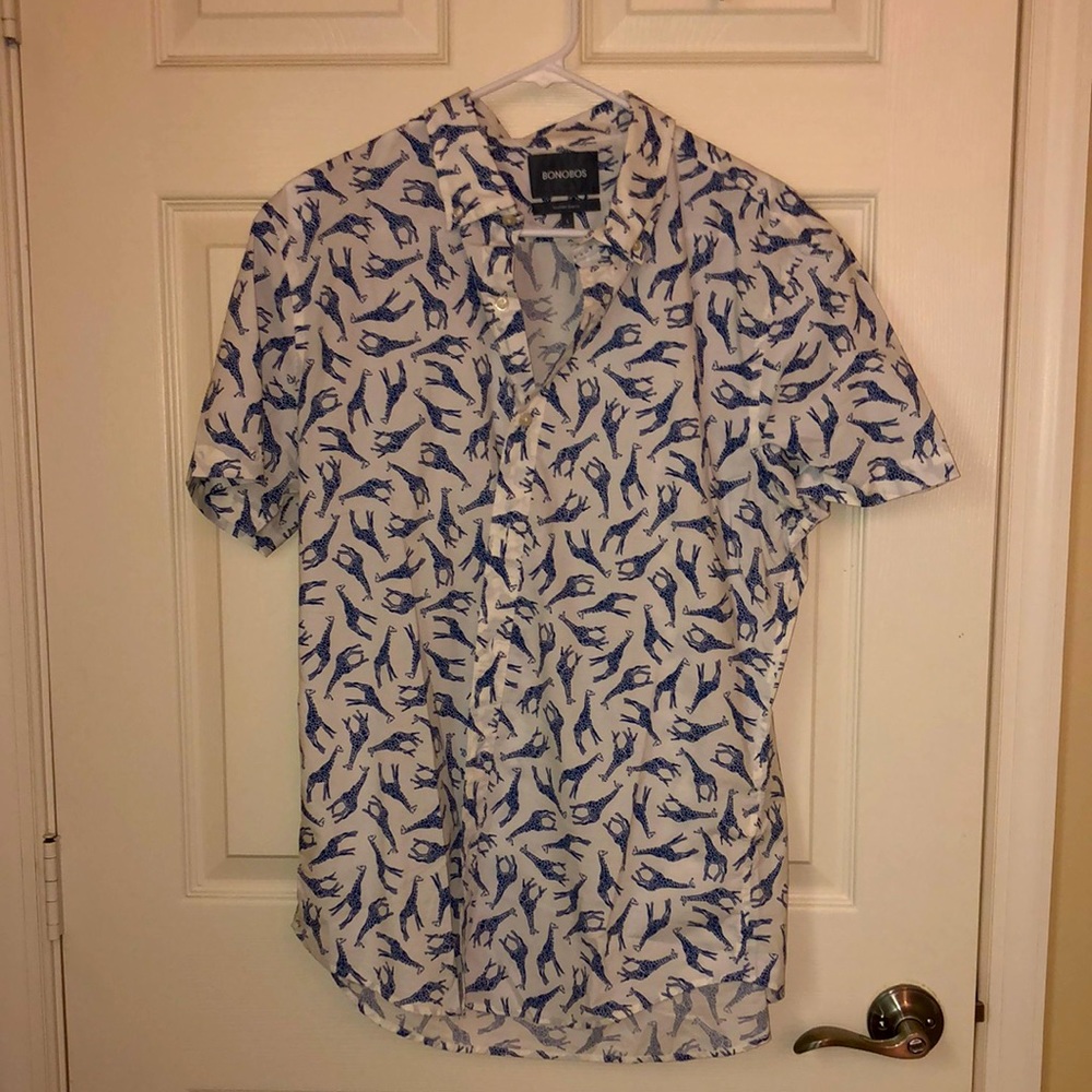 Giraffe print Men’s Button Down